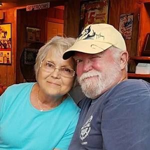 Meet your Posher, Larry